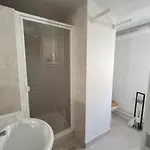 Lägenhet Air-conditioned 2-room Balcony For 4 People - *