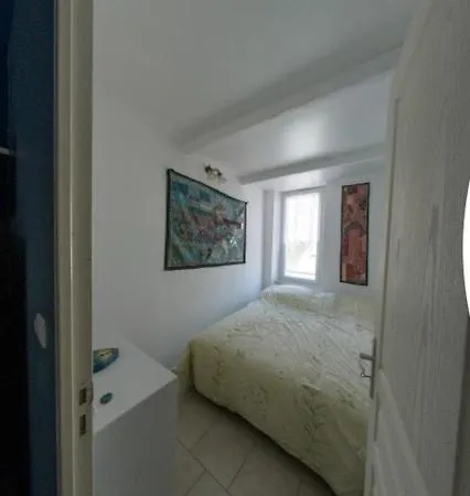 Air-conditioned 2-room Balcony For 4 People - Lägenhet *